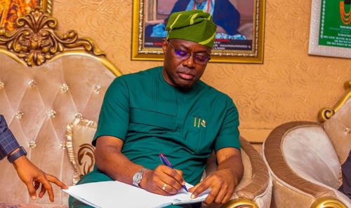 Gov. Makinde signs bill to upgrade state-owned College of Education into law